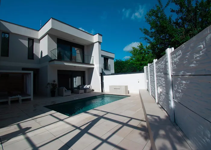 Mi Casa 2